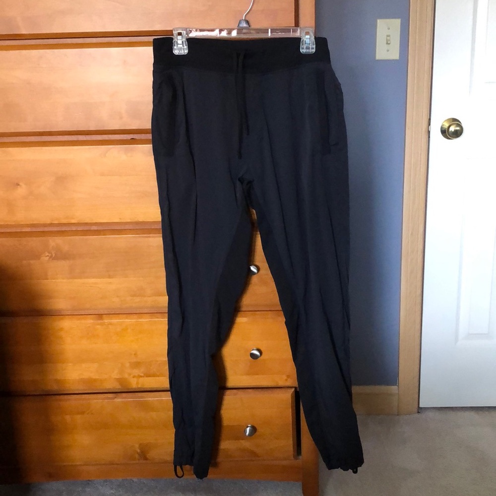 Lululemon pants